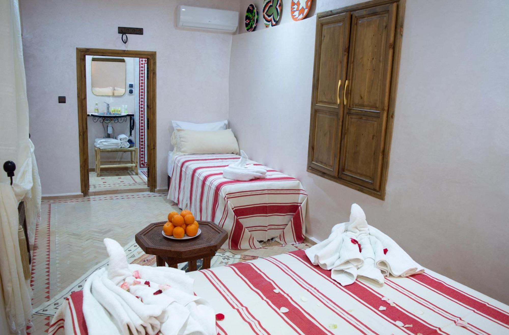 Ferme D'Hote Zomorroda Marrakesh Buitenkant foto